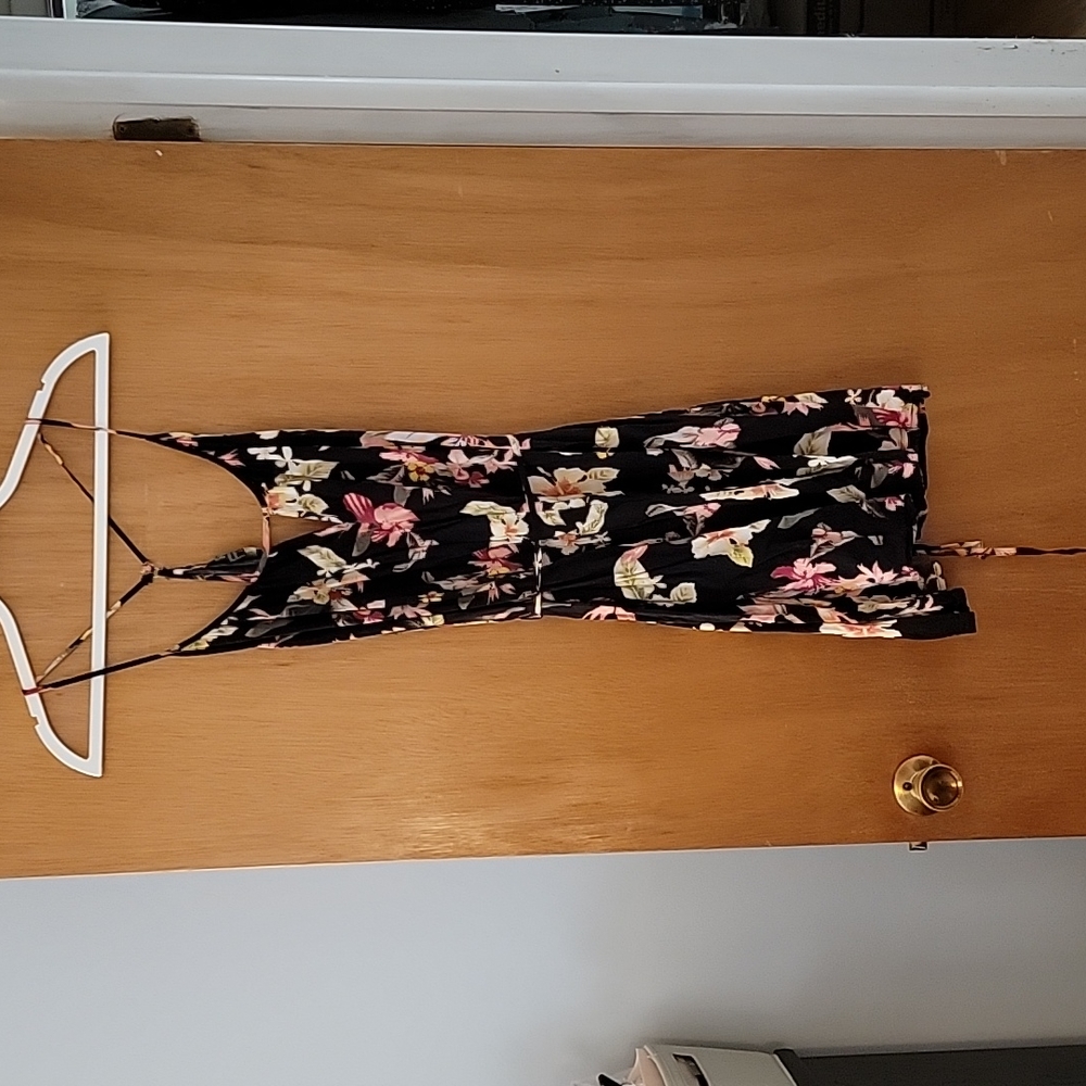 Forever 21 Floral Dress with String Belt